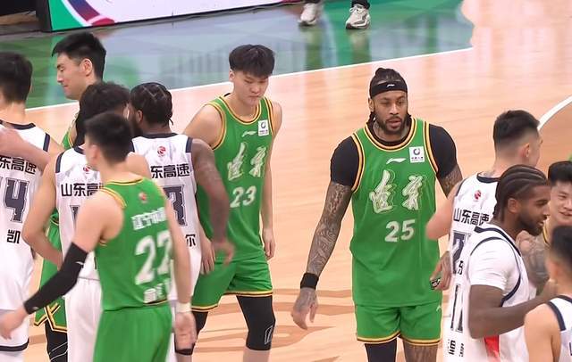 九游娱乐app下载-送辽宁三连败，山东男篮苦战获胜 高诗岩14+5抢断赵继伟 打出士气